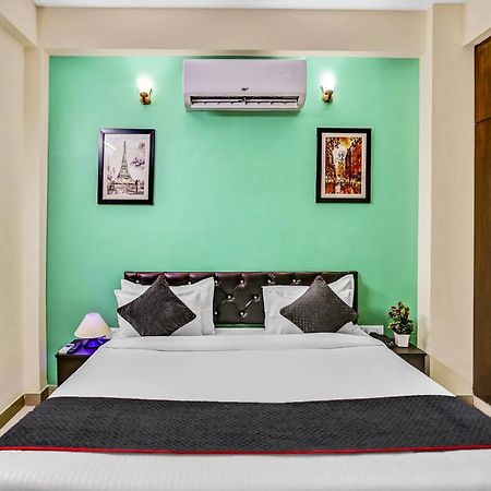 Townhouse Rumaisa Indirapuram Екстериор снимка