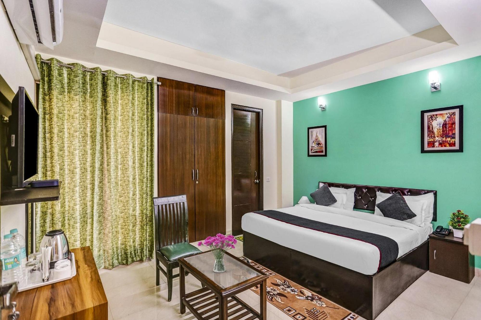 Townhouse Rumaisa Indirapuram Екстериор снимка