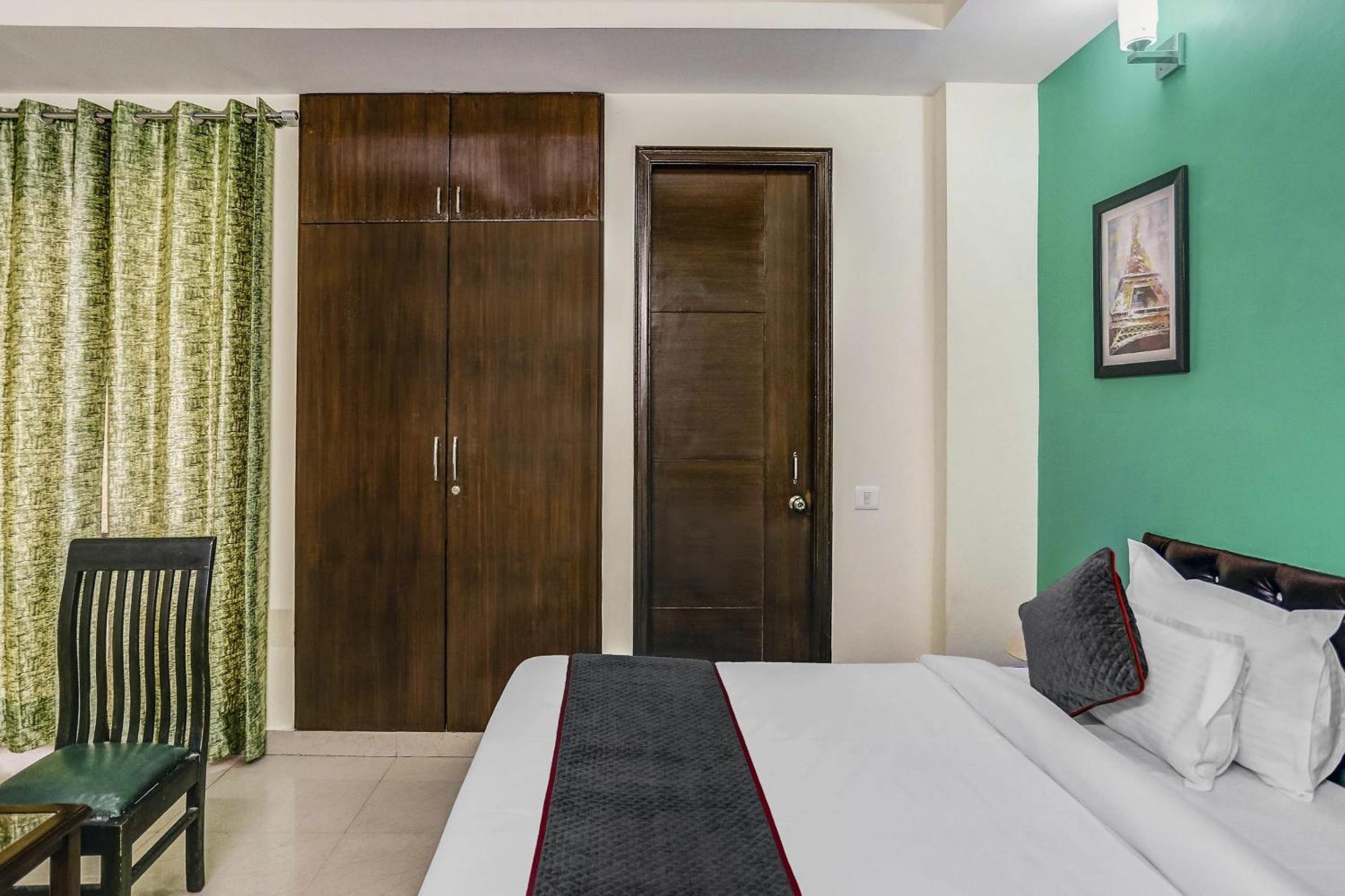 Townhouse Rumaisa Indirapuram Екстериор снимка